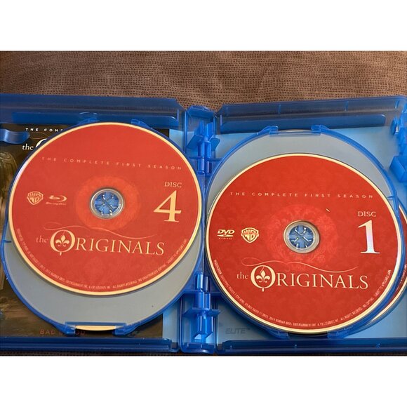 The Originals: Complete Season First Season (Blu-ray) - NO DIGITAL - Picture 9 of 14
